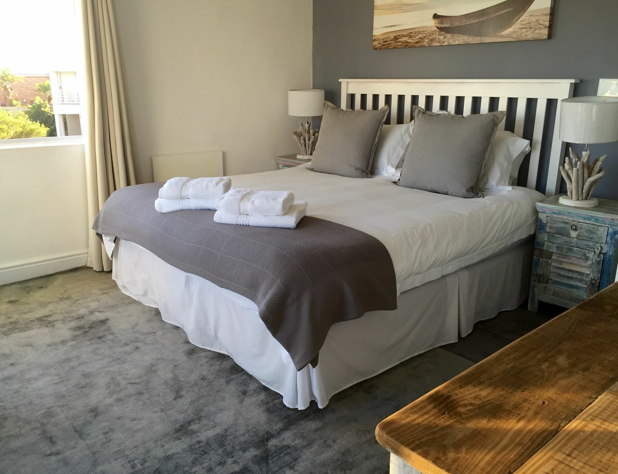 5 Options Guest House Bloubergstrand Bagian luar foto